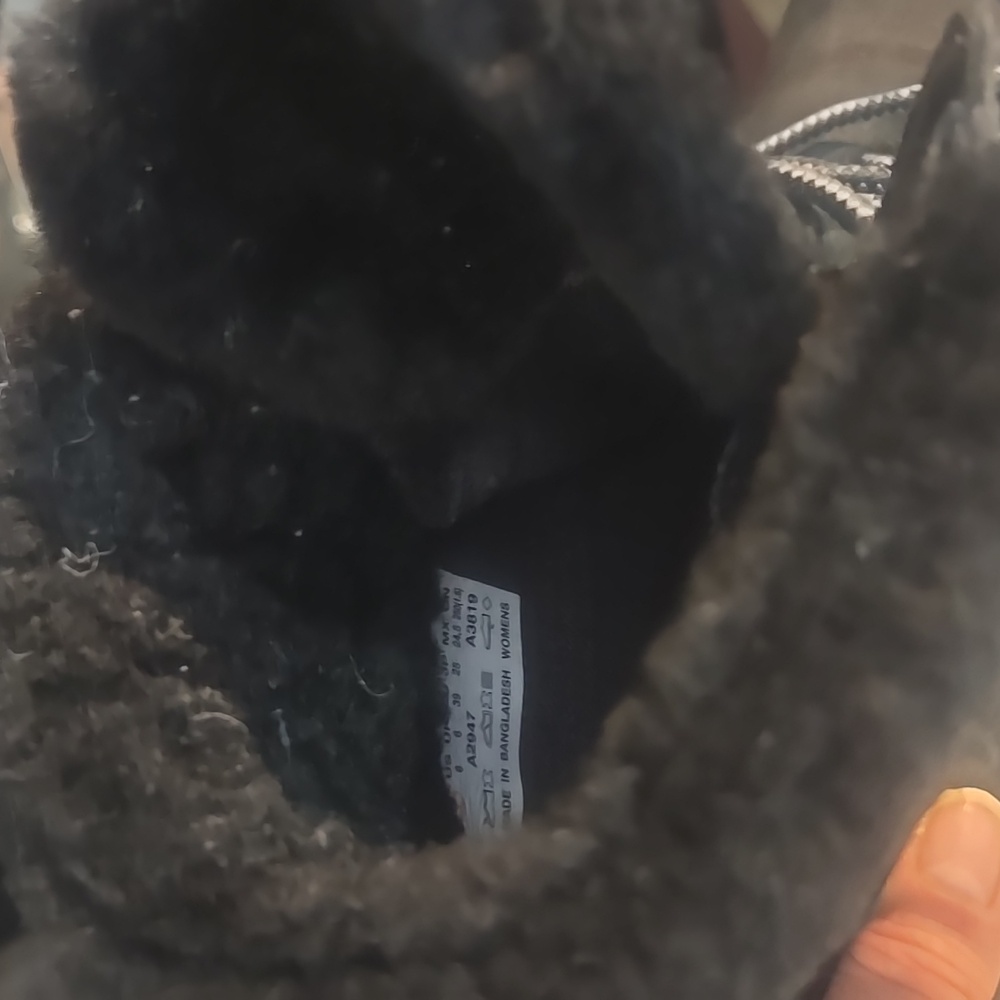 Timberland Boots - Picture 4 of 5